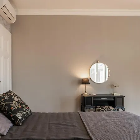 Luxury Peitho 奥帕提亚