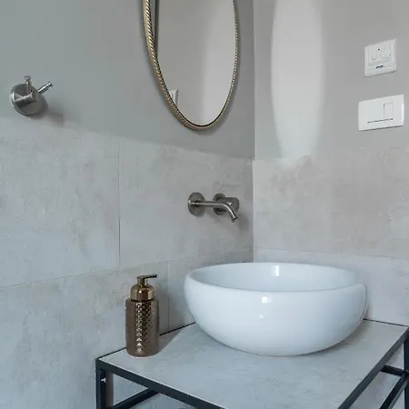 Luxury Peitho אופטיה