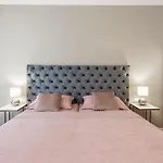 Luxury Peitho * 오파티아